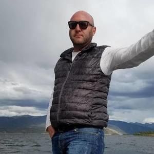 Meet your Posher, Bill